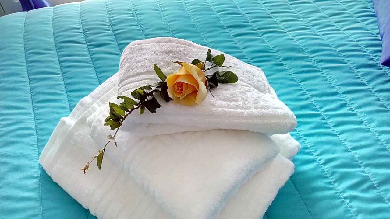 Starfish Vacation Rentals - Athens Int. Airport Artemida  Bagian luar foto